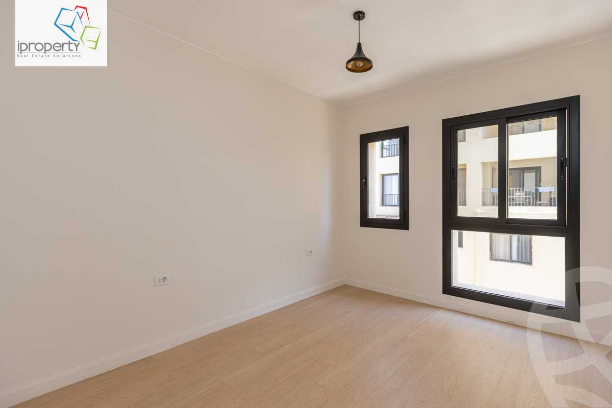 https://aqarmap.com.eg/ar/listing/6039323-for-sale-cairo-6th-of-october-hadaeq-october-kmbwnd-fy-hdyq-ktwbr-o-west-tulwa-o-west