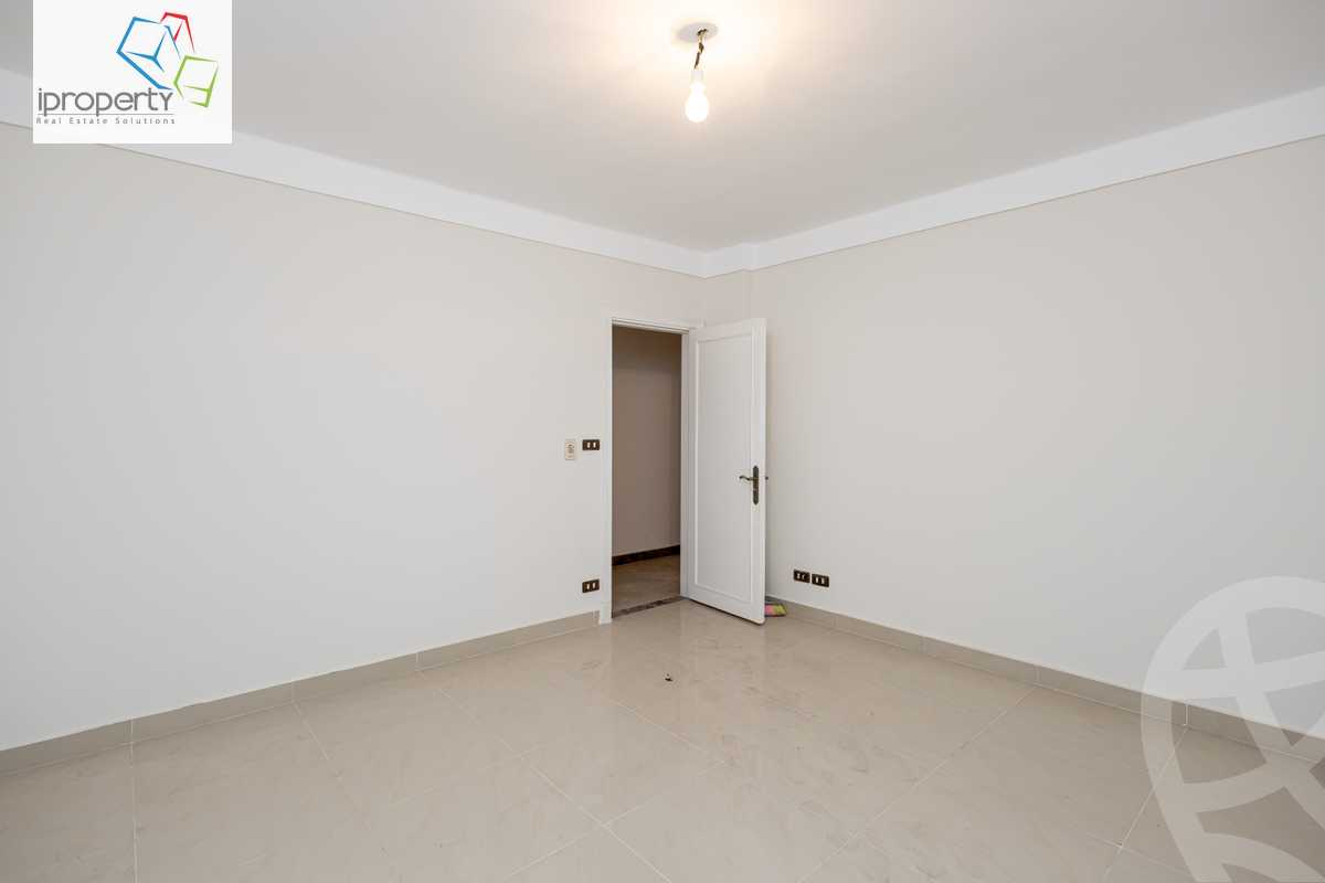 https://aqarmap.com.eg/ar/listing/6161840-for-sale-alexandria-smouha-tout-ankh-amoun-st
