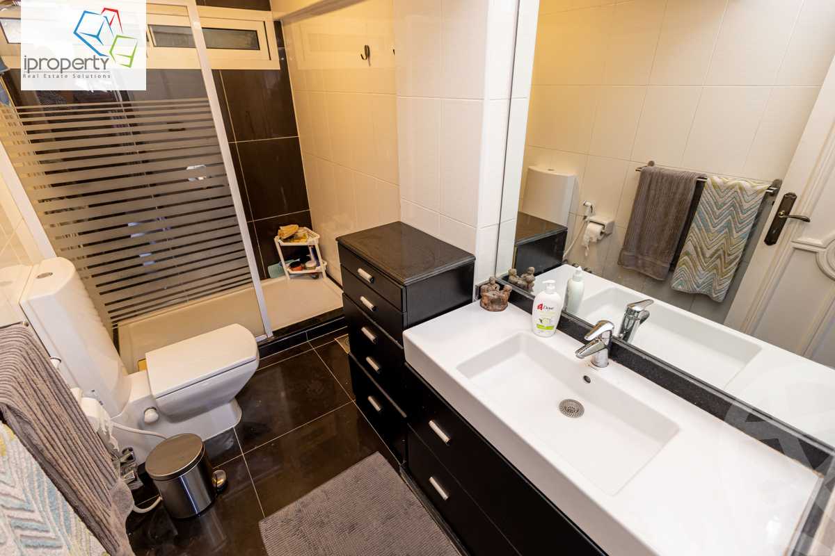 https://aqarmap.com.eg/ar/listing/6179510-for-sale-alexandria-glim-mostafa-maher-st