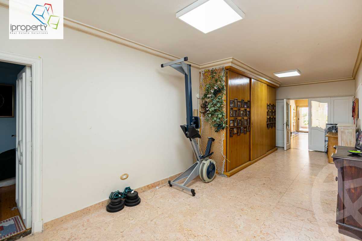 https://aqarmap.com.eg/ar/listing/6179510-for-sale-alexandria-glim-mostafa-maher-st