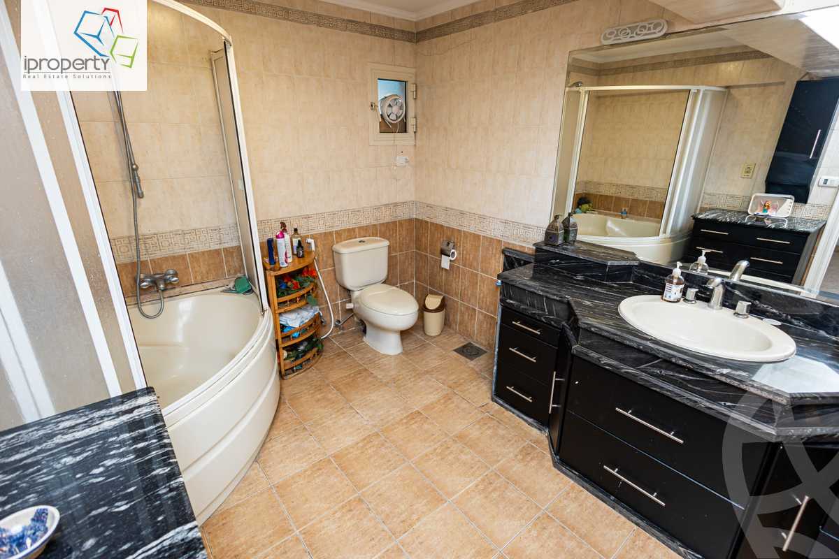 https://aqarmap.com.eg/ar/listing/6179510-for-sale-alexandria-glim-mostafa-maher-st