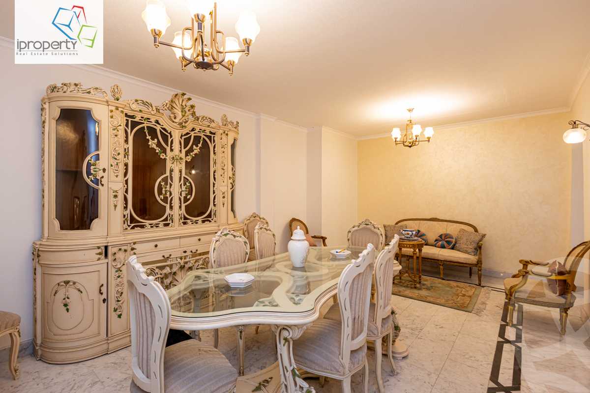 https://aqarmap.com.eg/ar/listing/6185790-for-sale-alexandria-lauran-shaarawy-st