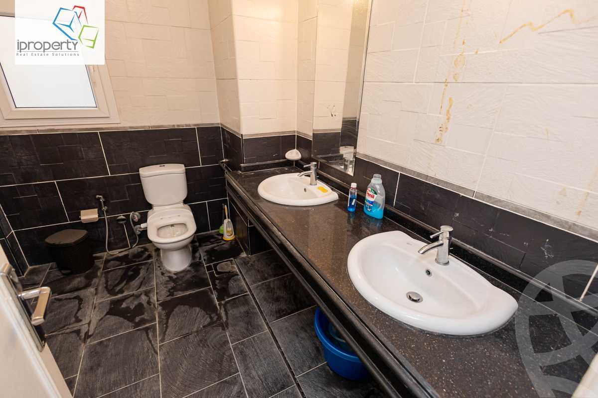 https://aqarmap.com.eg/ar/listing/6185790-for-sale-alexandria-lauran-shaarawy-st