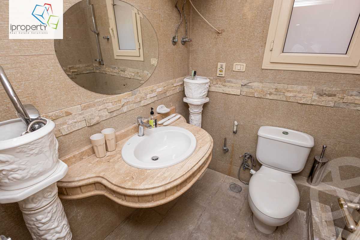 https://aqarmap.com.eg/ar/listing/6185790-for-sale-alexandria-lauran-shaarawy-st