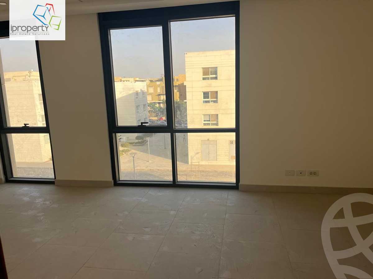 https://aqarmap.com.eg/en/listing/6281884-for-rent-cairo-el-sheikh-zayed-city-compounds-kmbwnd-wyst-twn-swdyk
