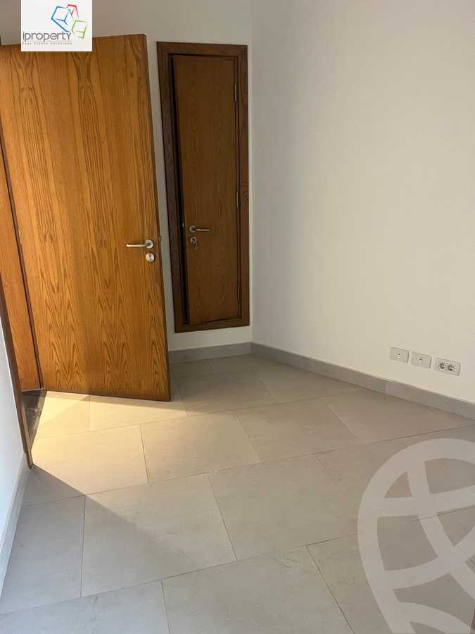 https://aqarmap.com.eg/en/listing/6281884-for-rent-cairo-el-sheikh-zayed-city-compounds-kmbwnd-wyst-twn-swdyk