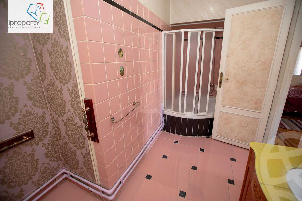 https://aqarmap.com.eg/ar/listing/6282410-for-rent-alexandria-zezenia-ahmed-othman-st