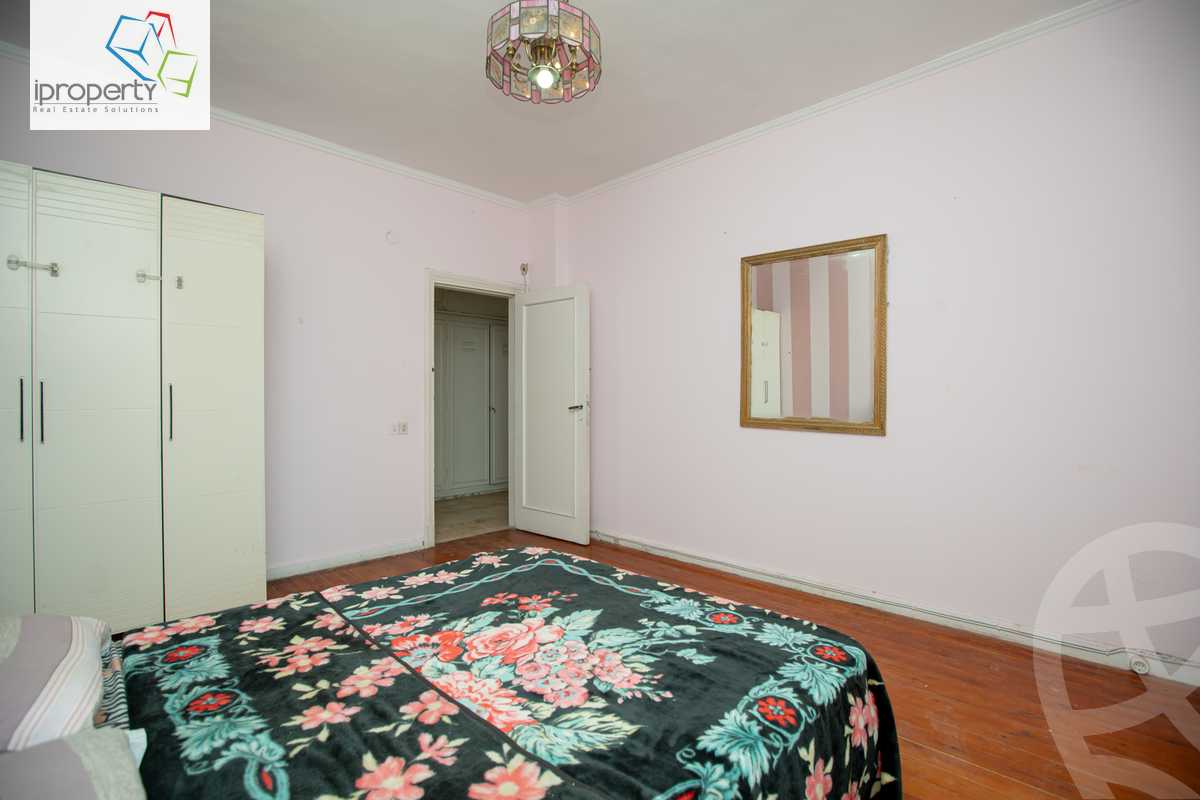 https://aqarmap.com.eg/ar/listing/6282410-for-rent-alexandria-zezenia-ahmed-othman-st
