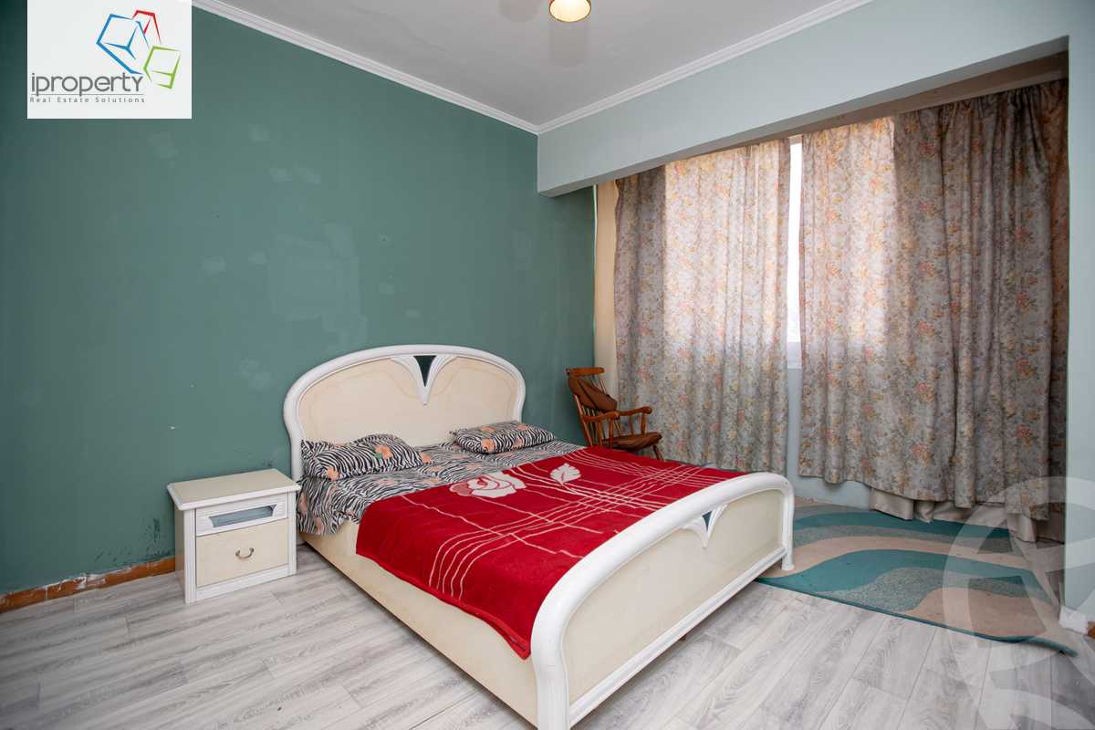 https://aqarmap.com.eg/ar/listing/6282410-for-rent-alexandria-zezenia-ahmed-othman-st