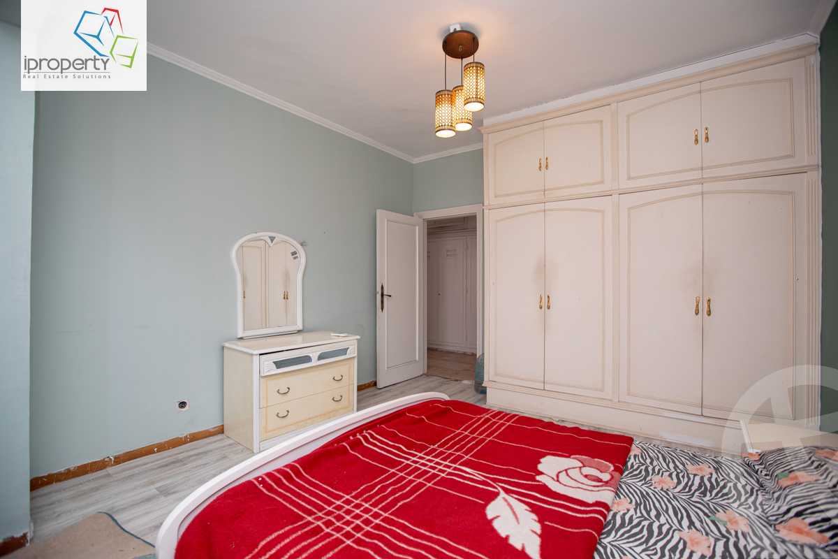 https://aqarmap.com.eg/ar/listing/6282410-for-rent-alexandria-zezenia-ahmed-othman-st