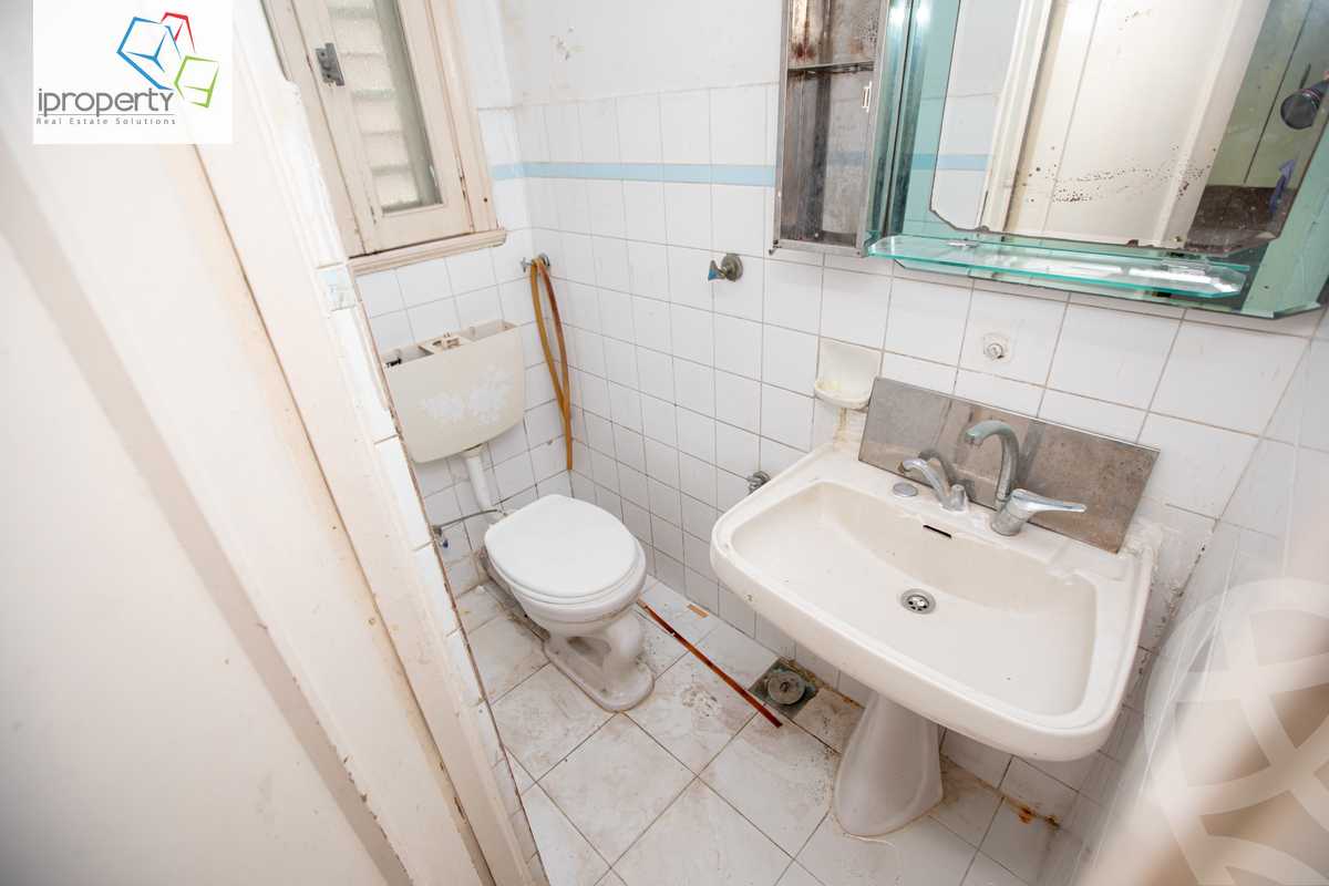 https://aqarmap.com.eg/ar/listing/6282410-for-rent-alexandria-zezenia-ahmed-othman-st