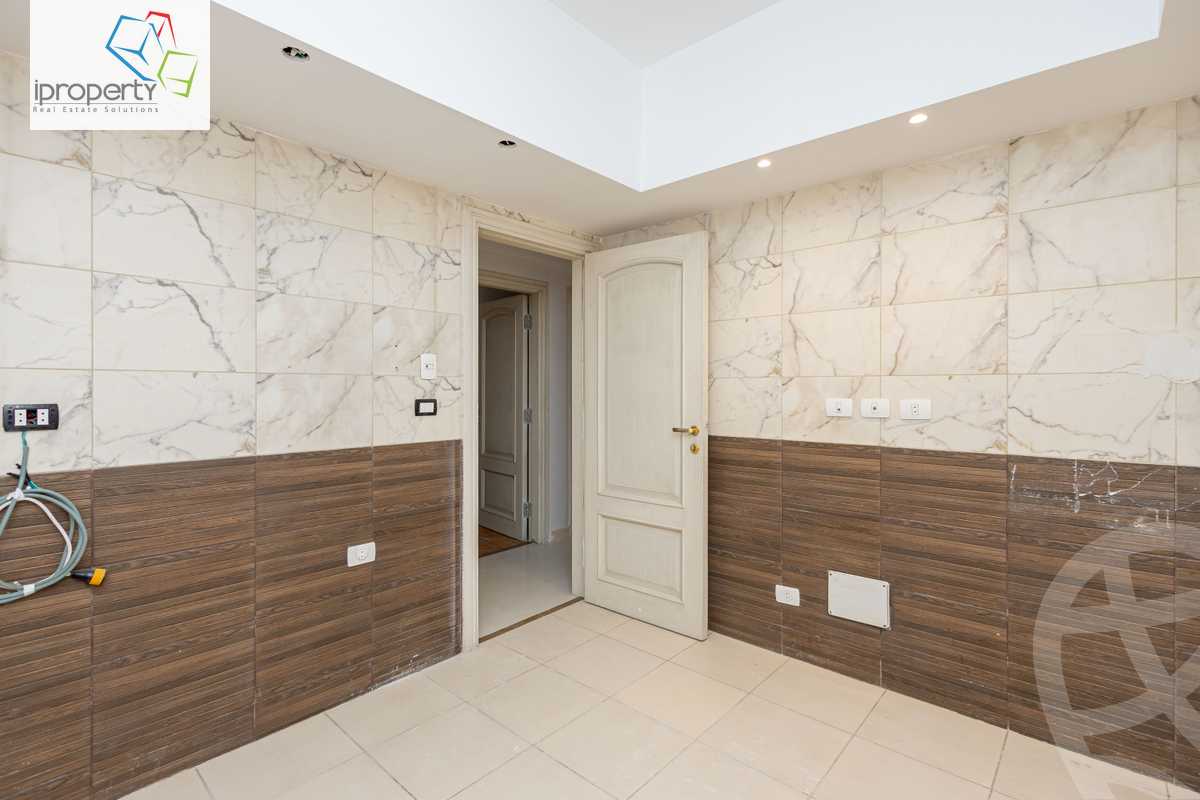 https://aqarmap.com.eg/en/listing/6306113-for-sale-alexandria-zezenia-ibrahim-el-attar-st