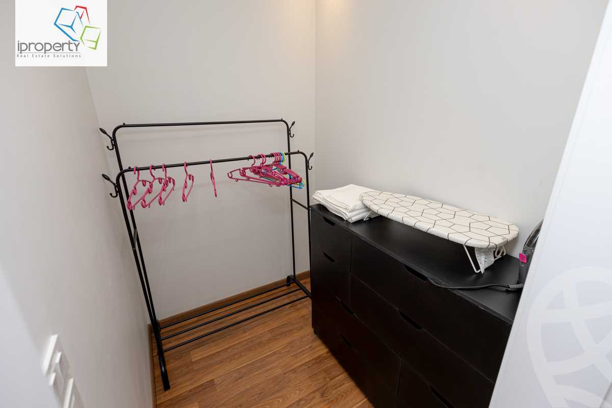 https://aqarmap.com.eg/ar/listing/6313125-for-rent-cairo-6th-of-october-compounds-aeon