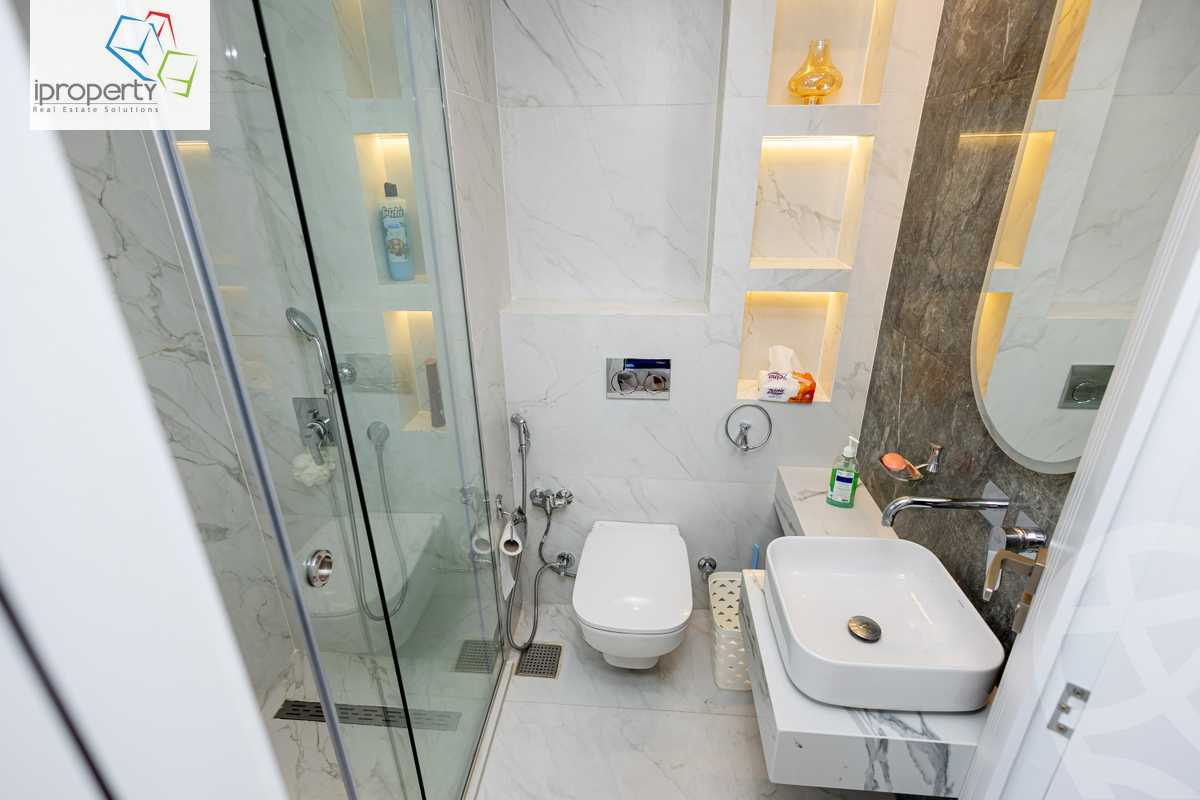 https://aqarmap.com.eg/ar/listing/6313125-for-rent-cairo-6th-of-october-compounds-aeon