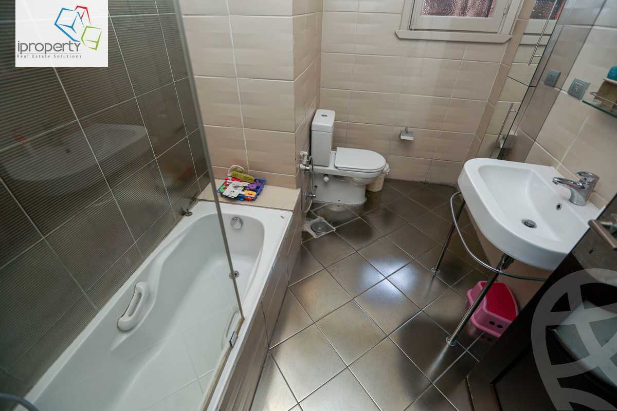 https://aqarmap.com.eg/en/listing/6350596-for-sale-alexandria-mht-lrml-el-sultan-hussein