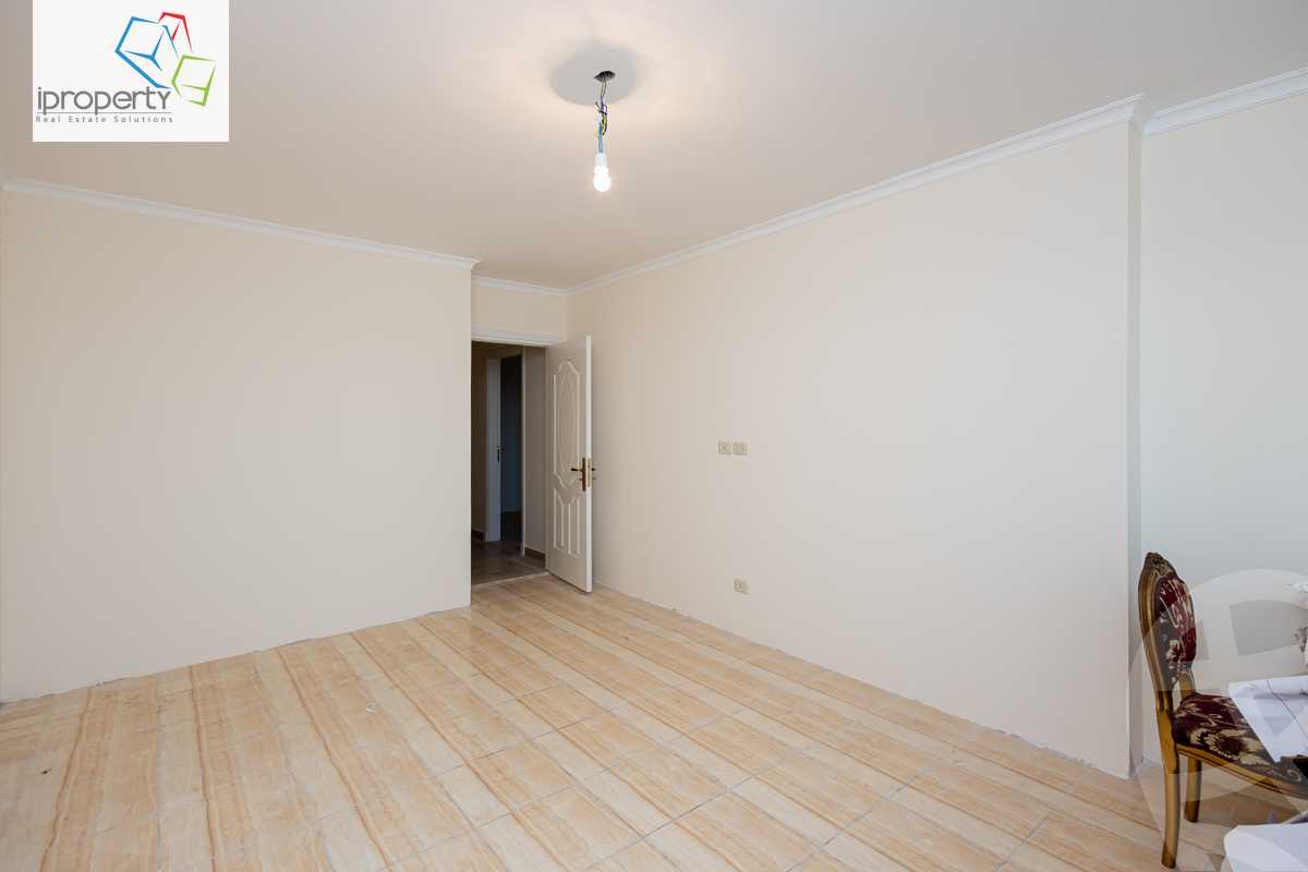 https://aqarmap.com.eg/ar/listing/6352937-for-rent-alexandria-kafr-abdo-shr-lsyd-skyn-bnt-lhsyn