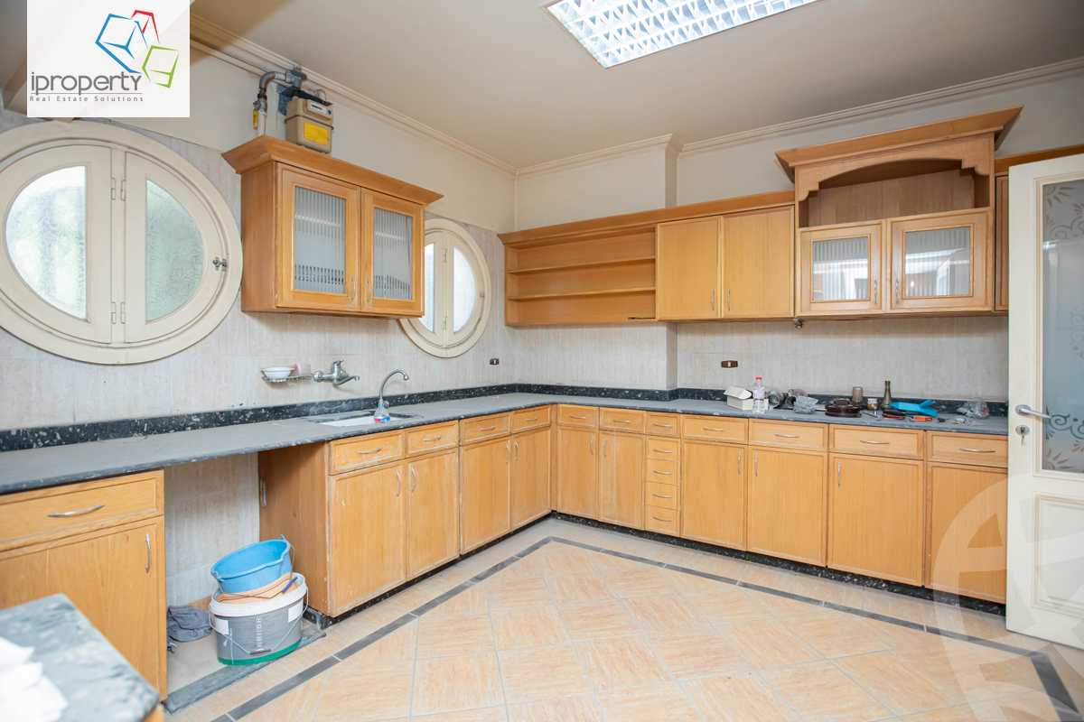 https://aqarmap.com.eg/en/listing/6359332-for-rent-alexandria-kafr-abdo-abd-el-monaem-ryad-st