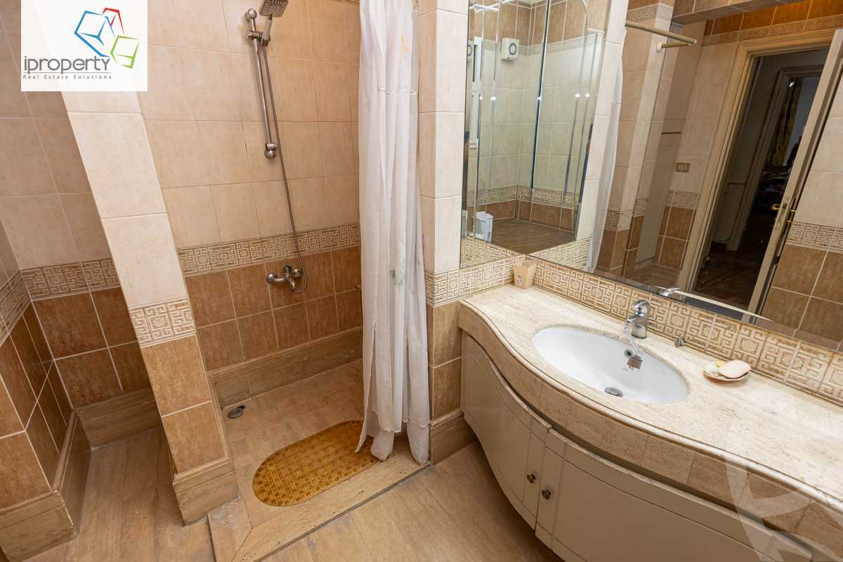https://aqarmap.com.eg/ar/listing/6374370-for-rent-alexandria-zezenia-ahmed-othman-st