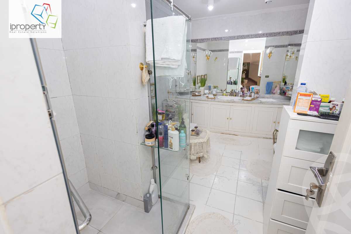 https://aqarmap.com.eg/en/listing/6377112-for-sale-alexandria-roshdy-dr-morrison-st-st