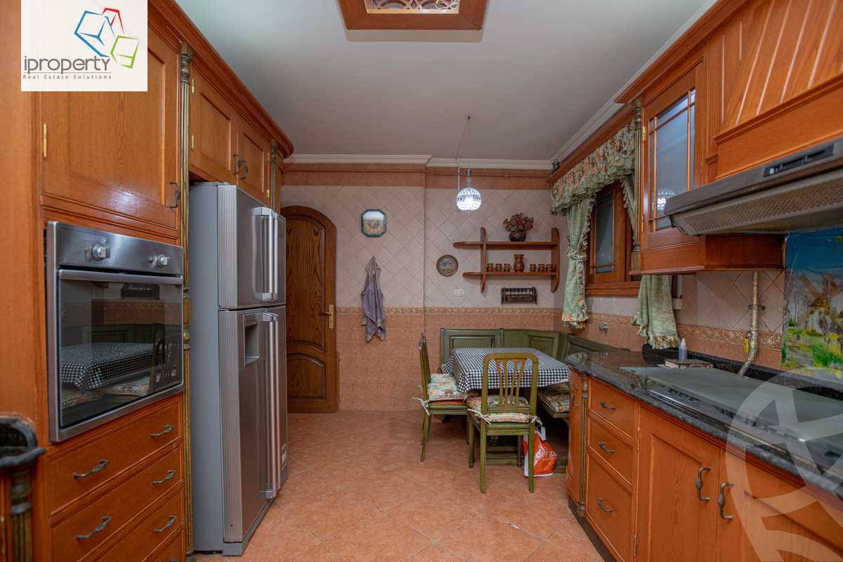 https://aqarmap.com.eg/ar/listing/6379250-for-rent-alexandria-kafr-abdo-kafr-abdou-st