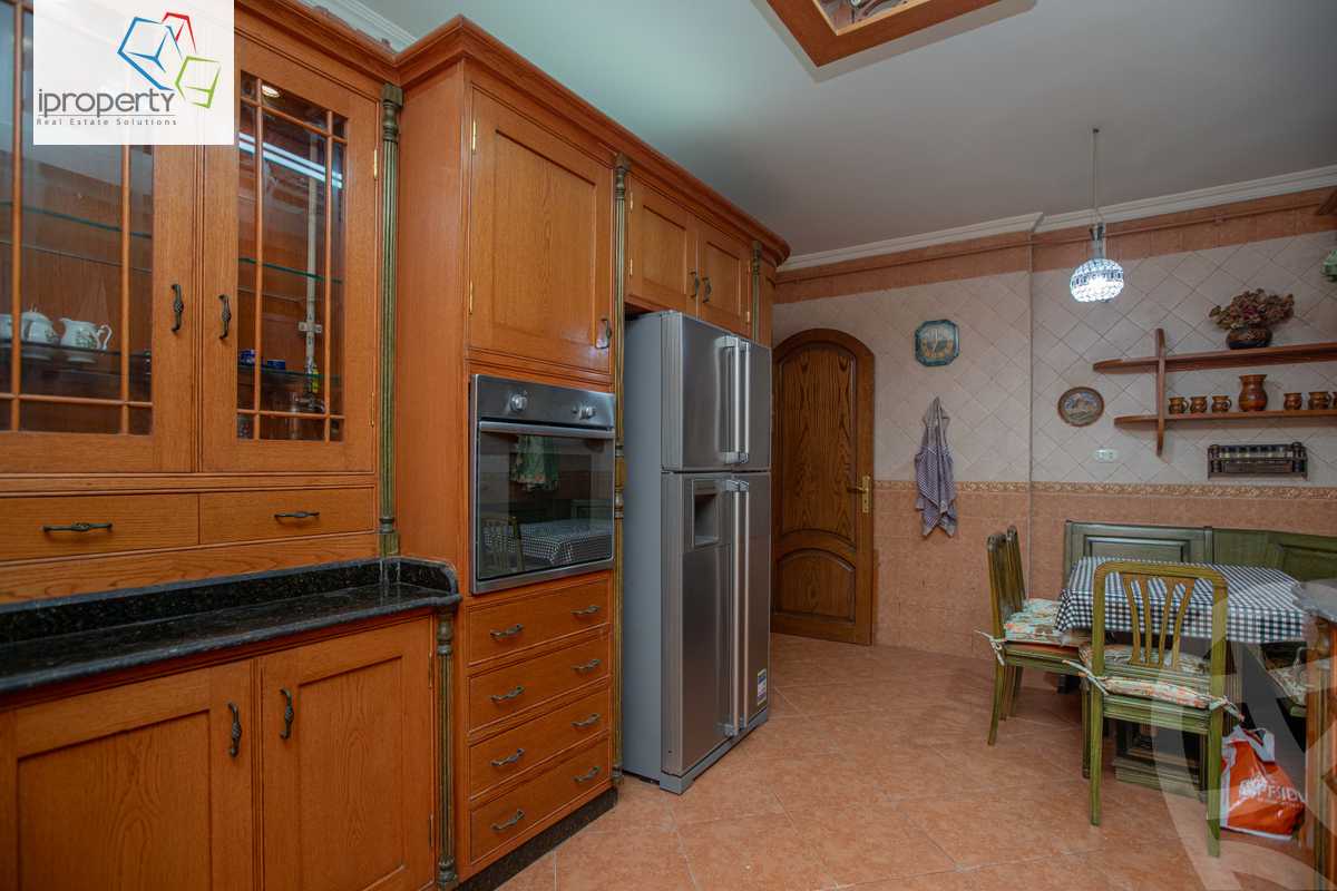 https://aqarmap.com.eg/ar/listing/6379250-for-rent-alexandria-kafr-abdo-kafr-abdou-st