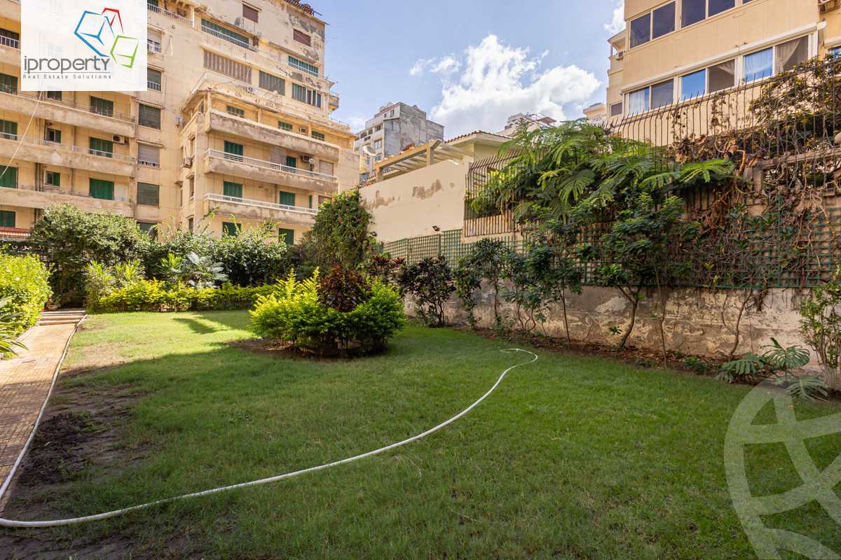 https://aqarmap.com.eg/en/listing/6425038-for-sale-alexandria-stanley-abd-el-aziz-fahmy-st