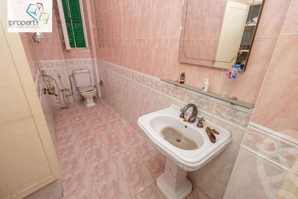 https://aqarmap.com.eg/ar/listing/6542914-for-sale-alexandria-mht-lrml-el-sultan-hussein
