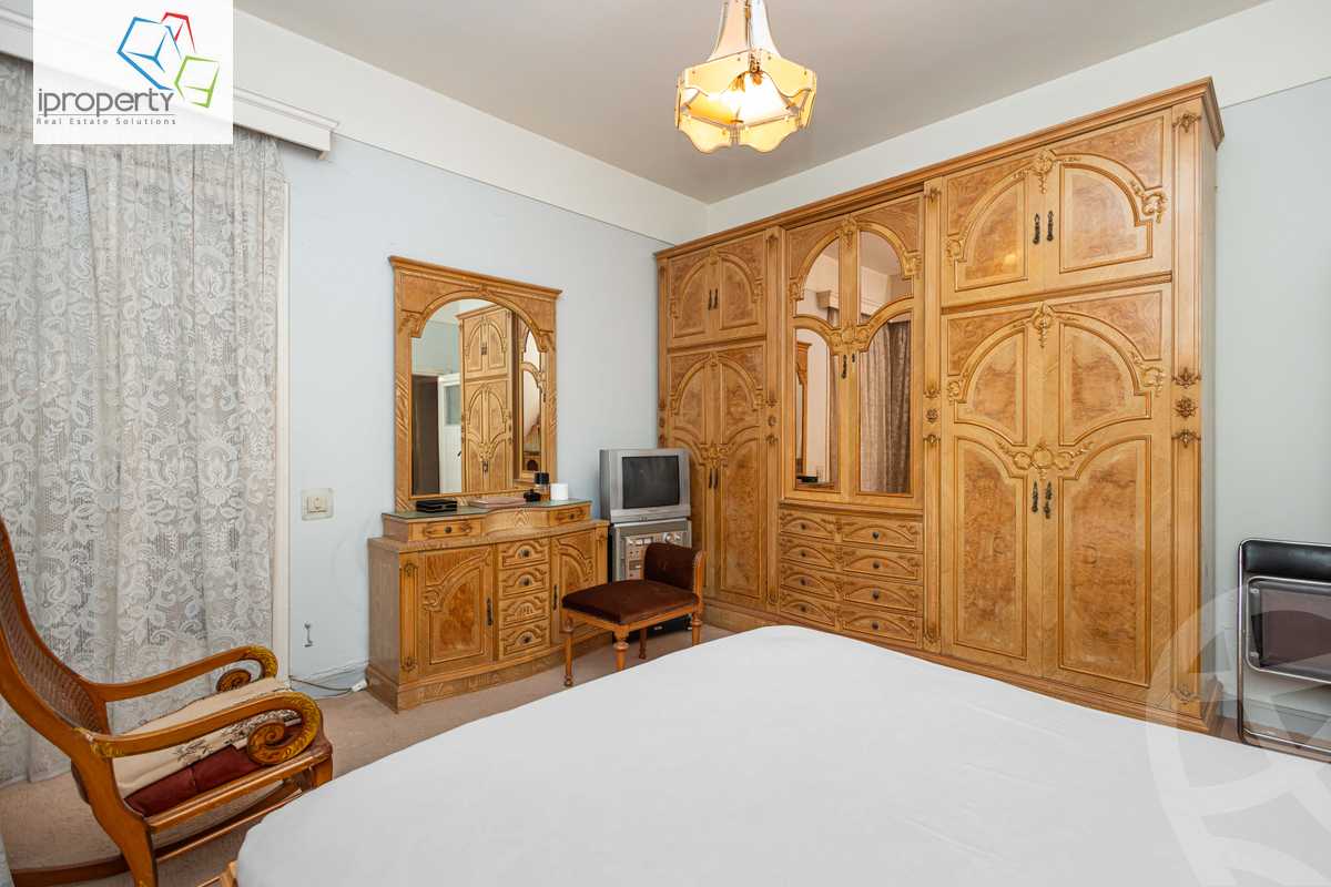 https://aqarmap.com.eg/en/listing/6559809-for-sale-alexandria-roshdy-ibrahim-helmy-st