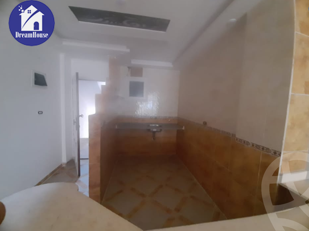 https://aqarmap.com.eg/en/listing/5766318-for-sale-alexandria-l-jmy-shataa-el-nakheel