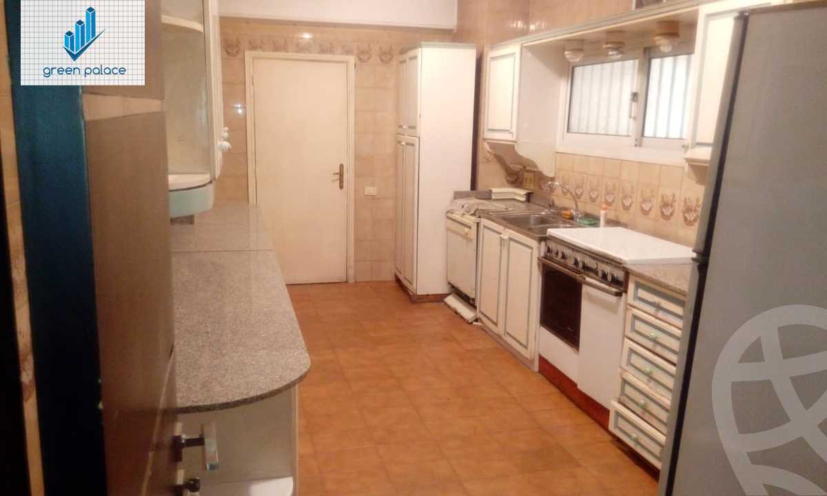 https://aqarmap.com.eg/ar/listing/4346598-for-sale-cairo-dokki-kwrnysh-lnyl