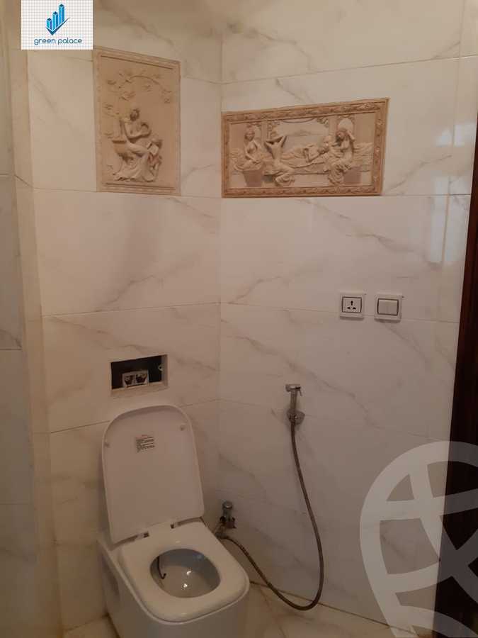 https://aqarmap.com.eg/ar/listing/4346584-for-sale-cairo-new-cairo-ganob-el-akadamiya-south-academy-d