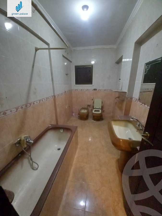 https://aqarmap.com.eg/en/listing/4040856-for-rent-cairo-el-mohandesen-shareaa-shehab