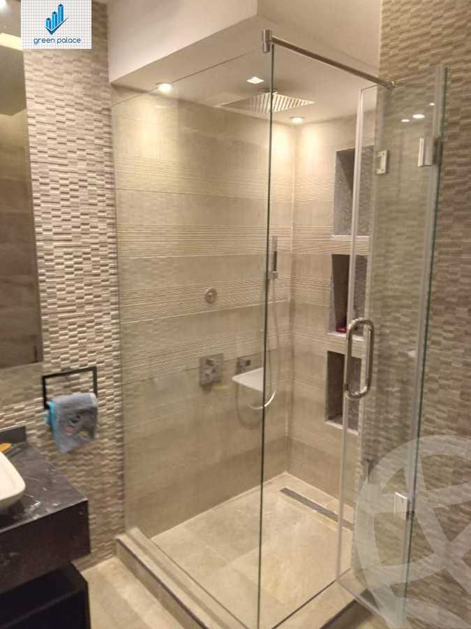 https://aqarmap.com.eg/en/listing/4260049-for-sale-cairo-el-sheikh-zayed-city-compounds-in-sheikh-zayed-royal-meadows