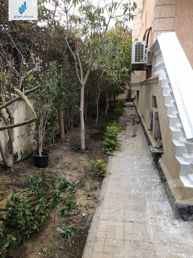 https://aqarmap.com.eg/en/listing/4346582-for-rent-cairo-6th-of-october-compound-el-worod