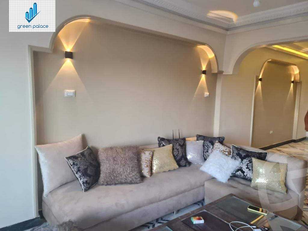 https://aqarmap.com.eg/en/listing/4286626-for-sale-cairo-al-zamalek-shr-th-hsyn