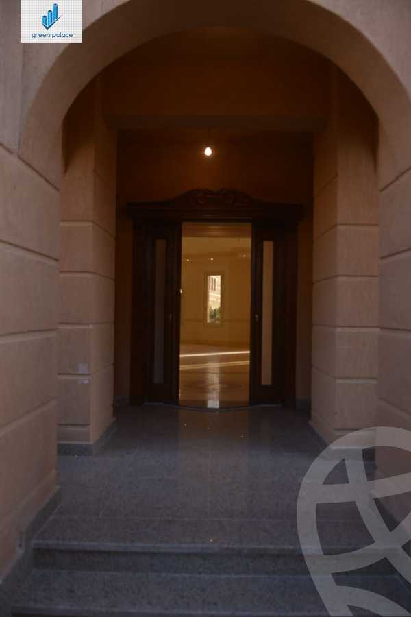 https://aqarmap.com.eg/en/listing/4346618-for-sale-cairo-new-cairo-compounds-maxim-country-club