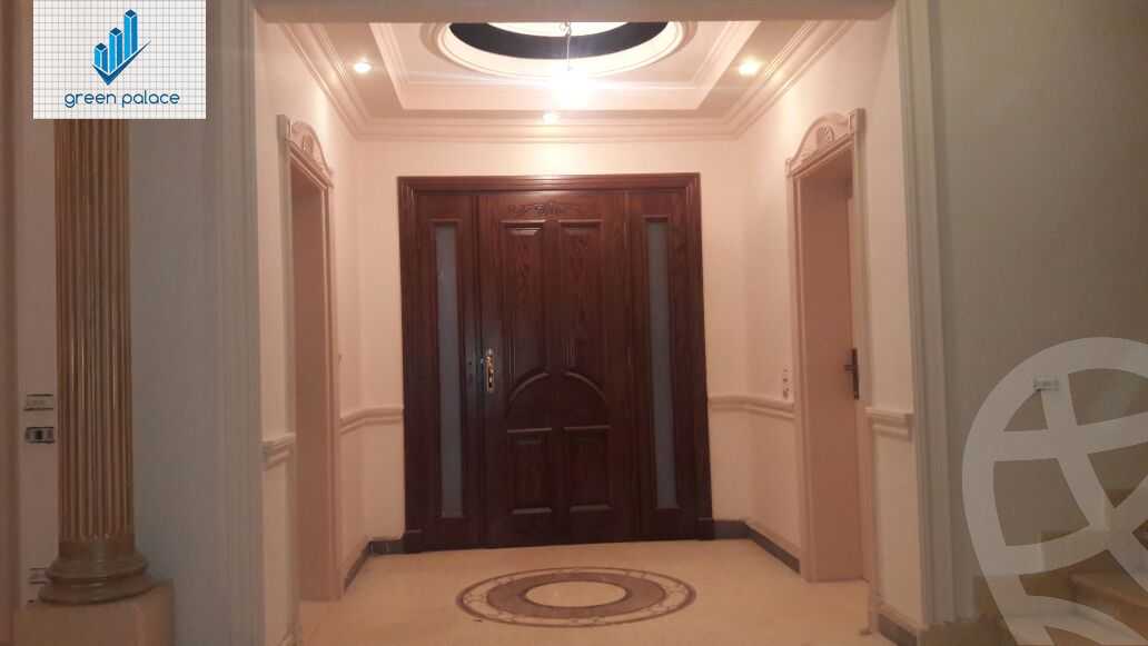 https://aqarmap.com.eg/en/listing/4346618-for-sale-cairo-new-cairo-compounds-maxim-country-club