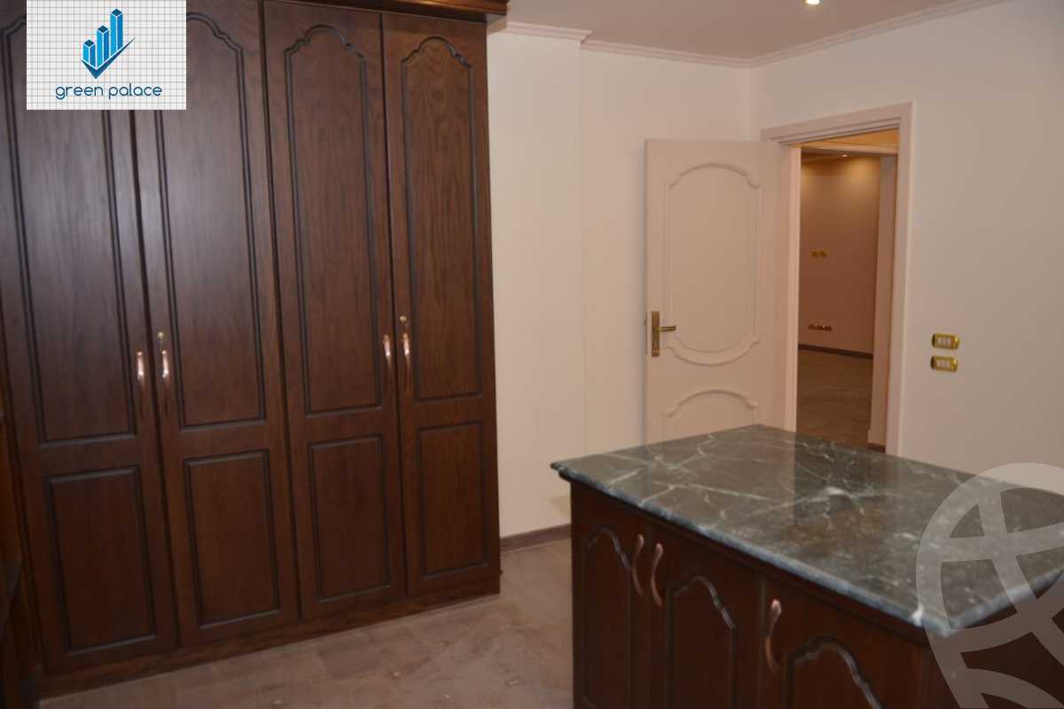 https://aqarmap.com.eg/en/listing/4346618-for-sale-cairo-new-cairo-compounds-maxim-country-club
