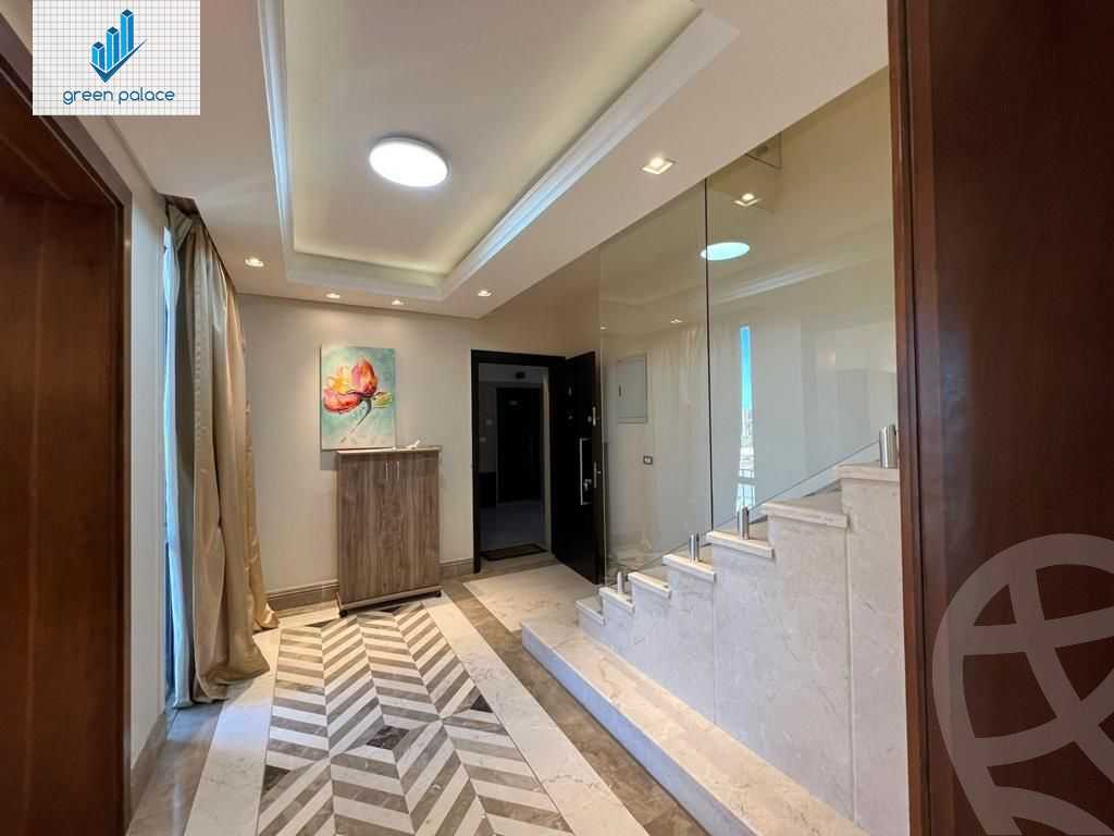 https://aqarmap.com.eg/en/listing/3989228-for-rent-cairo-el-sheikh-zayed-city-compounds-kmbwnd-wyst-twn-swdyk