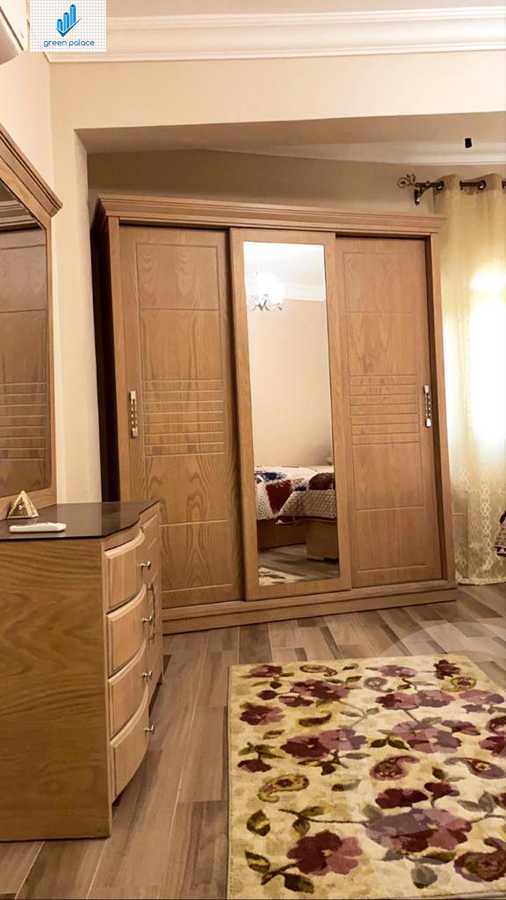 https://aqarmap.com.eg/ar/listing/4313656-for-rent-cairo-el-sheikh-zayed-city-shr-lbstn