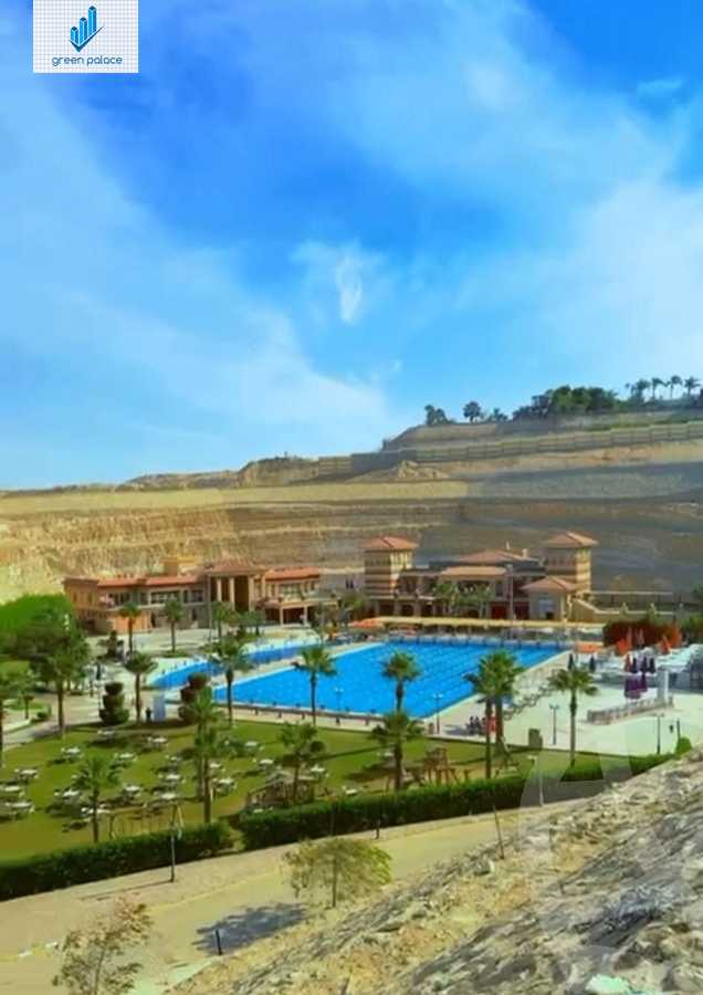 https://aqarmap.com.eg/ar/listing/6024376-for-sale-cairo-el-sheikh-zayed-city-compounds-el-khamayel