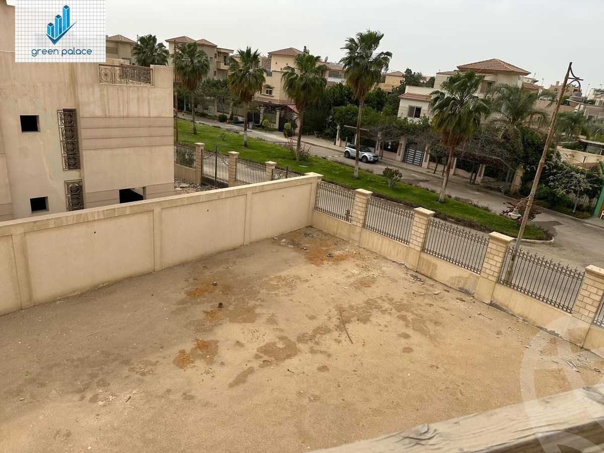 https://aqarmap.com.eg/ar/listing/6040152-for-sale-cairo-el-sheikh-zayed-city-compounds-royal-city