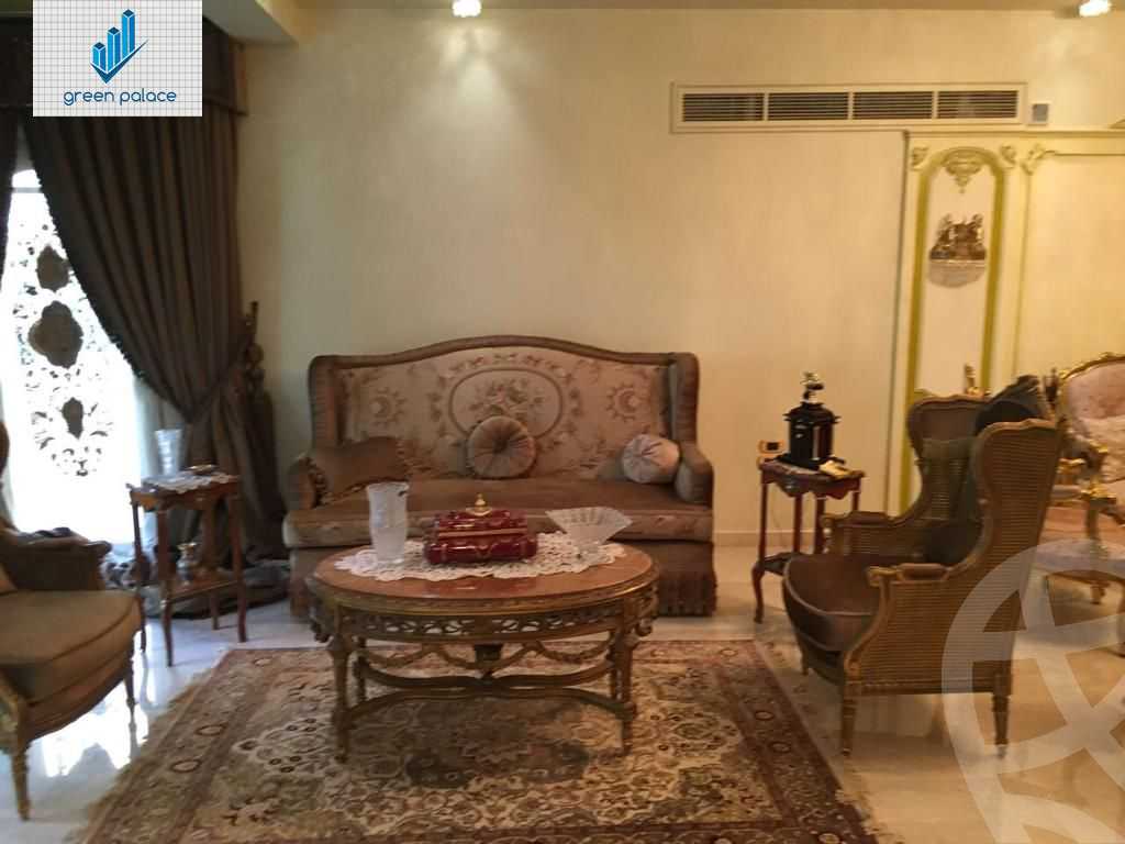 https://aqarmap.com.eg/en/listing/6053360-for-sale-cairo-new-cairo-ganob-el-akadamiya-orouba-axis