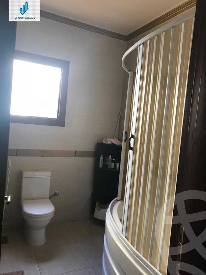 https://aqarmap.com.eg/en/listing/6053360-for-sale-cairo-new-cairo-ganob-el-akadamiya-orouba-axis