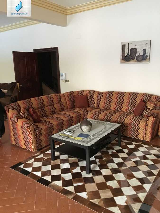 https://aqarmap.com.eg/en/listing/6053360-for-sale-cairo-new-cairo-ganob-el-akadamiya-orouba-axis