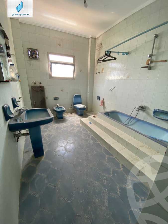 https://aqarmap.com.eg/en/listing/6066439-for-sale-cairo-dokki-mohey-el-din-abo-el-ezz