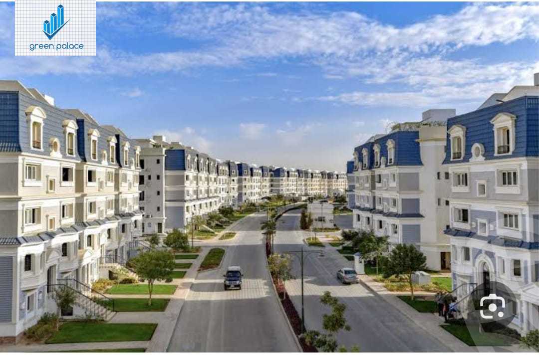 https://aqarmap.com.eg/en/listing/6110887-for-sale-cairo-new-cairo-compounds-mountain-view-hyde-park