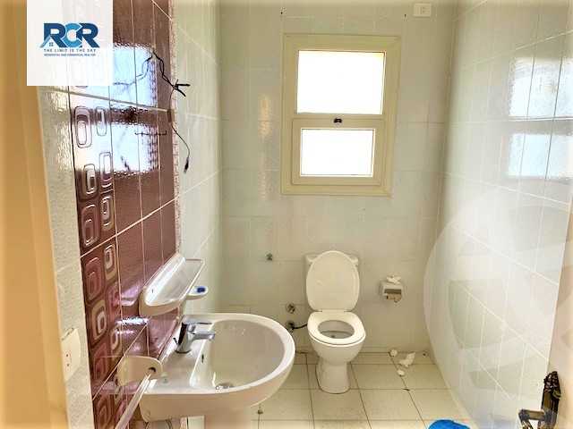 https://aqarmap.com.eg/ar/listing/3853949-for-rent-alexandria-compounds-alex-west