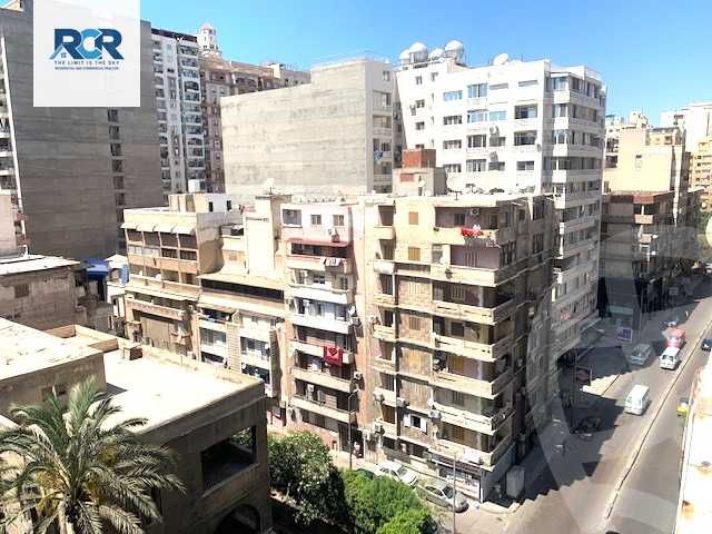 https://aqarmap.com.eg/ar/listing/4823391-for-sale-alexandria-zezenia-ibn-hokal-rd