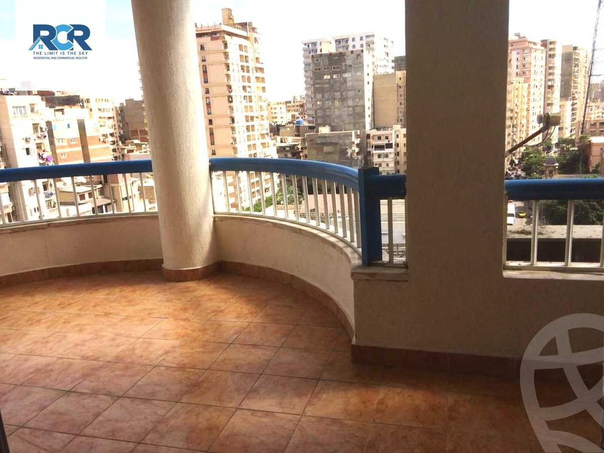 https://aqarmap.com.eg/ar/listing/4921863-for-rent-alexandria-zezenia-el-amir-gameel-st